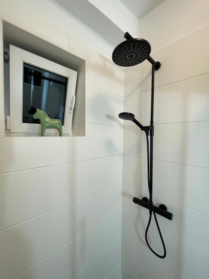 Apartment Gross - Real Estate *