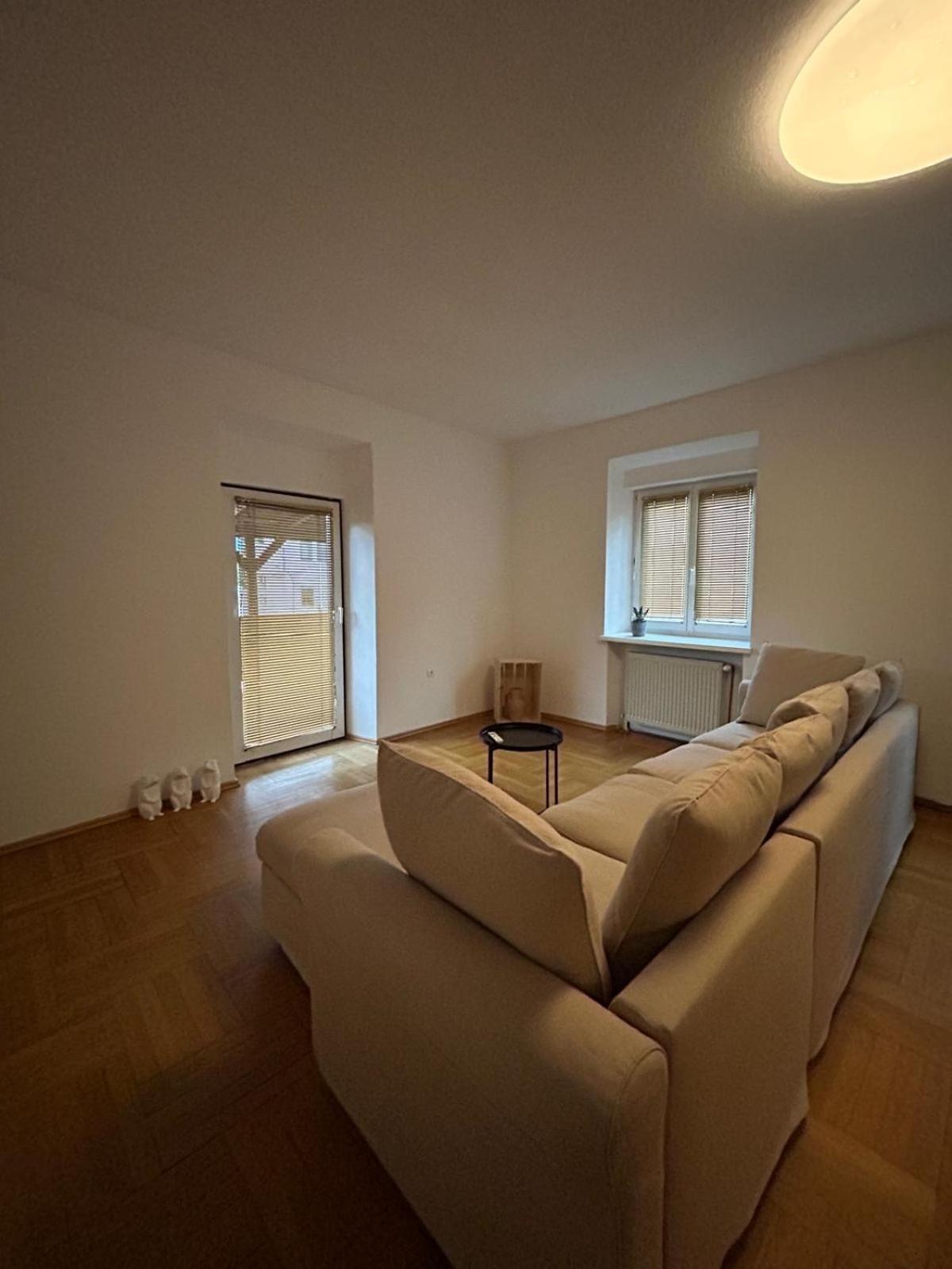Apartment Gross - Real Estate